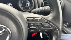 Toyota Yaris 1.5 Hybrid Design 5dr CVT Hybrid Hatchback